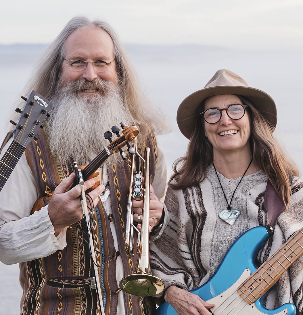 Joli and Rob performing